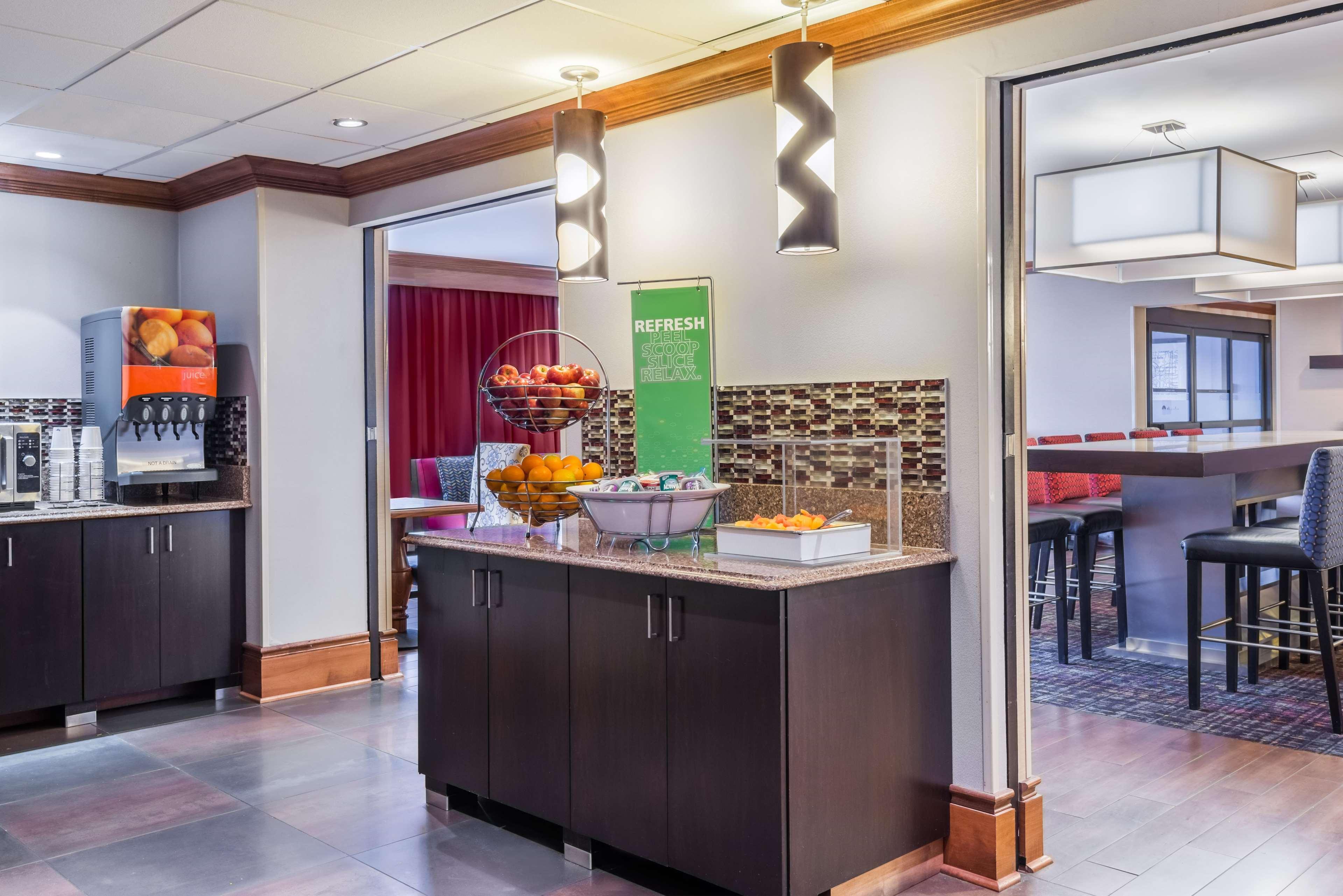 Hampton Inn Buffalo-Airport Galleria Mall Cheektowaga Eksteriør billede